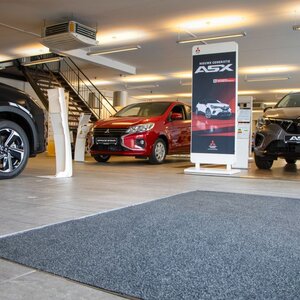 Automobielbedrijf Tinholt B.V. image 5