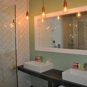 Hotel Rauw aan de Kade image 3