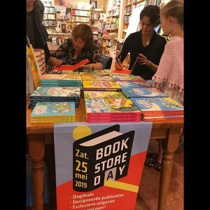 Bredero Boeken image 1