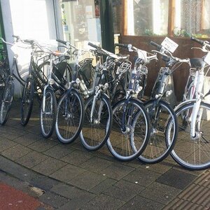 Jan de Fietsenman image 1