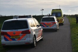 Bakfiets met kind in greppel Zuidoostbeemster