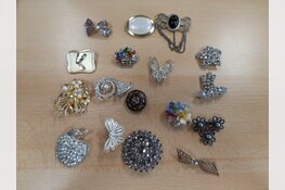 Gestolen sieraden aangetroffen ten gevolge van insluipingen