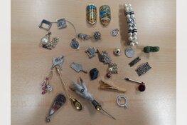Gestolen sieraden aangetroffen ten gevolge van insluipingen