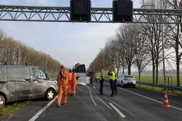 Aanhanger geschaard op A7