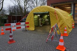 Dijklander Ziekenhuis plaatst noodtent voor 'coronadrukte'