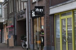 Gewapende overvallers in PostNL-jas en met mondkapje op de vlucht in Purmerend