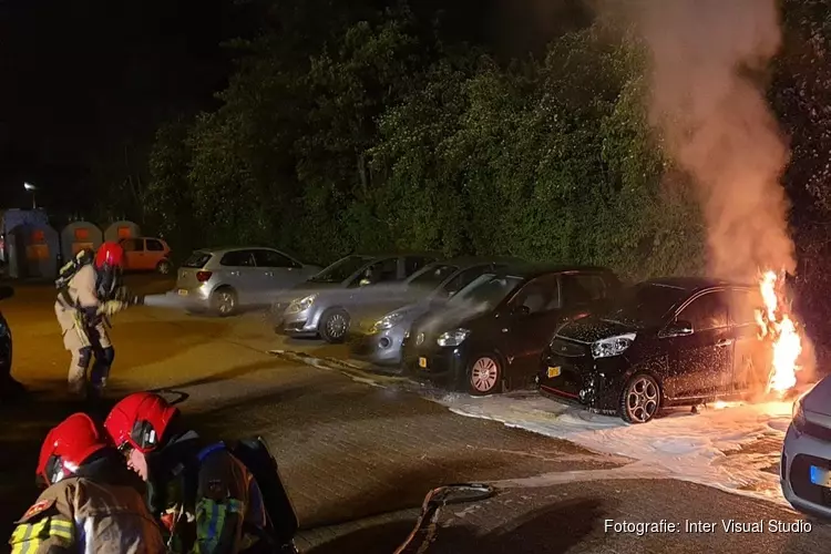 Auto door brand verwoest in Purmerend