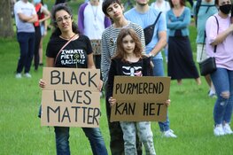 Antiracismeprotest in gemoedelijke sfeer