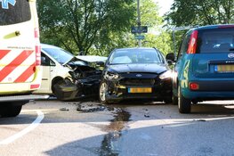 Twee kinderen in ambulance nagekeken na ongeluk Purmerend