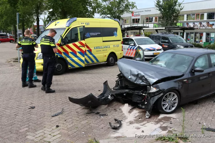 Auto&#39;s total loss bij ongeval Purmerend