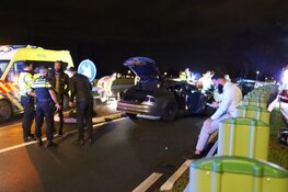 Frontale botsing op Jaagweg, weg afgesloten