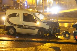 Harde frontale botsing in Purmerend