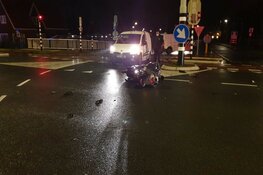 Motorrijder gewond bij ongeval Ilpendam, weg afgezet