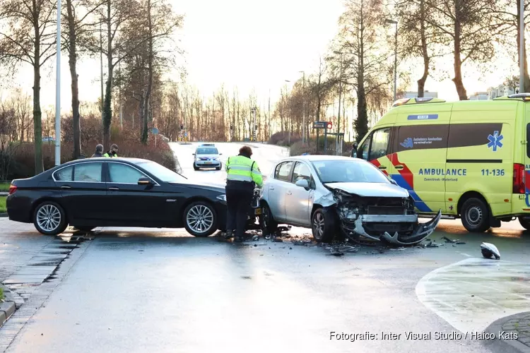 Gewonde bij aanrijding in Purmerend