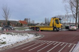 Botsing in Middenbeemster: twee auto's geborgen