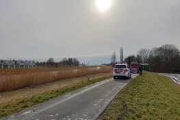 Hond en eigenaresse te water in Purmerend