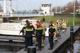 Twee jongens schrikken van vondst in sluis Purmerend