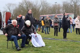 Thierry Baudet&#39;s Vrijheidskaravaan strijkt neer in Purmerend