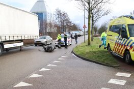 Bromfietser gewond na aanrijding in Purmerend