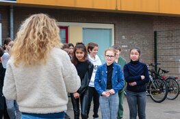 Sara Gelens wint voorleeswedstrijd Bibliotheek Waterland