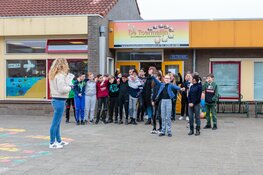 Sara Gelens wint voorleeswedstrijd Bibliotheek Waterland