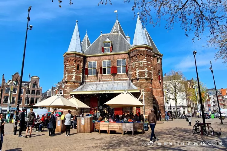 Gezellige sfeer in Purmerend en Amsterdam op de terrassen
