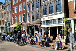 Gezellige sfeer in Purmerend en Amsterdam op de terrassen