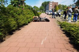 Scooterrijder botst achterop tienermeisje