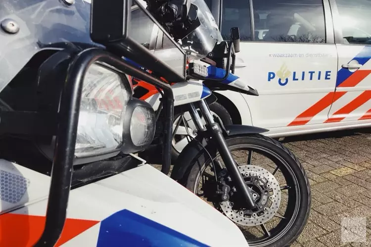 Man aangehouden met flink geldbedrag in voertuig