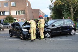 Frontale botsing in Purmerend, twee gewonden