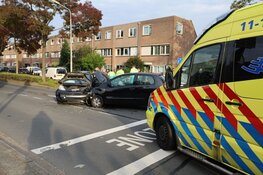 Frontale botsing in Purmerend, twee gewonden