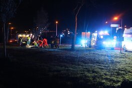 Motorrijder zwaargewond na crash
