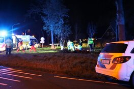 Motorrijder zwaargewond na crash