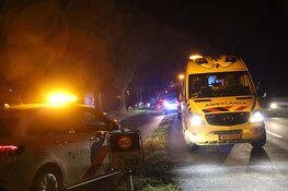 Auto belandt in sloot Ilpendam