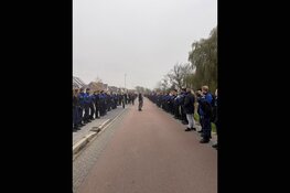 Indrukwekkende erehaag voor jonge Purmerender (20)