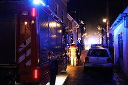 Brand door echte kaarsjes in kerstboom in De Rijp
