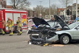Gewonde en veel schade bij ongeluk in centrum Purmerend