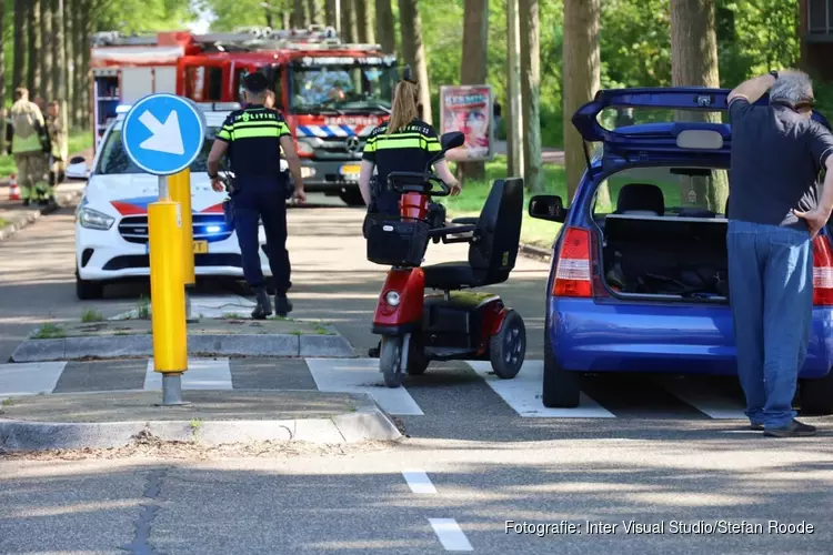 Ongeval tussen auto en scootmobiel in Purmerend