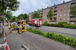 "Oldtimer" rijdt lantaarnpaal uit de grond bij ongeluk in Purmerend