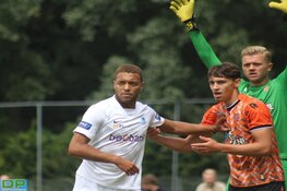 FC Volendam wint in Alkmaar van KRC Genk