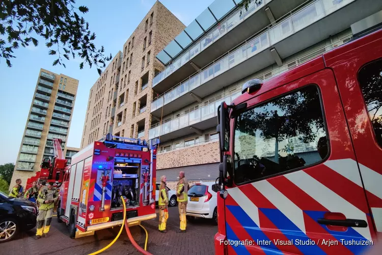 Gordijnen in brand in wooncomplex Purmerend