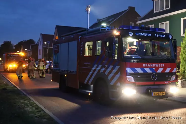 Brand in keuken van woning Middenbeemster