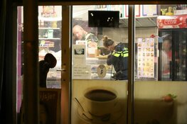 Overval op snackbar Purmerend, buit: enkele sigaretten