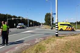 Motorrijder en fietser gewond bij ongeval op N244