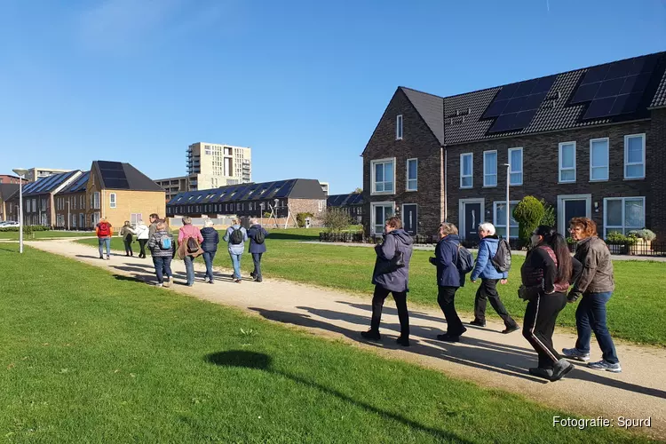 Kaasmarkt startpunt Spurd-Winterwandelingen door gemeente