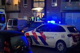 Man in rug gestoken bij steekpartij in Purmerend