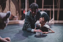 Zondagmiddag 12 maart staat Theater Gnaffel in Theater De Verbeelding met de muzikale en beeldende 6+ kindervoorstelling Weet je nog, Sammie?