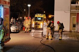 Containerbrand bij flat Purmerend snel onder controle, één gewonde
