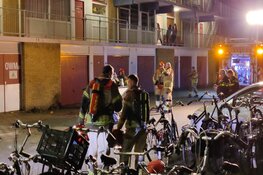 Containerbrand bij flat Purmerend snel onder controle, één gewonde