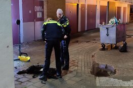 Containerbrand bij flat Purmerend snel onder controle, één gewonde